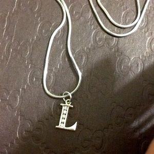 🖤Alphabet “L” 💕925 necklace